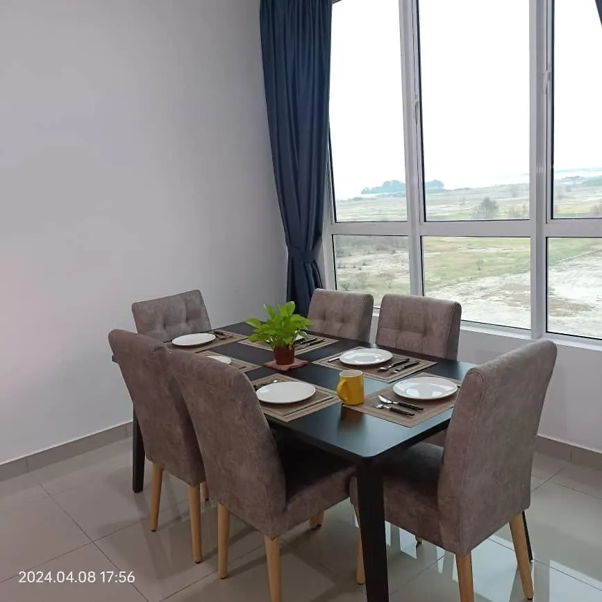Two Bedroom Pandai Pandai Lahhh @ Amber Cove Melaka Kelebang Besar Apartment